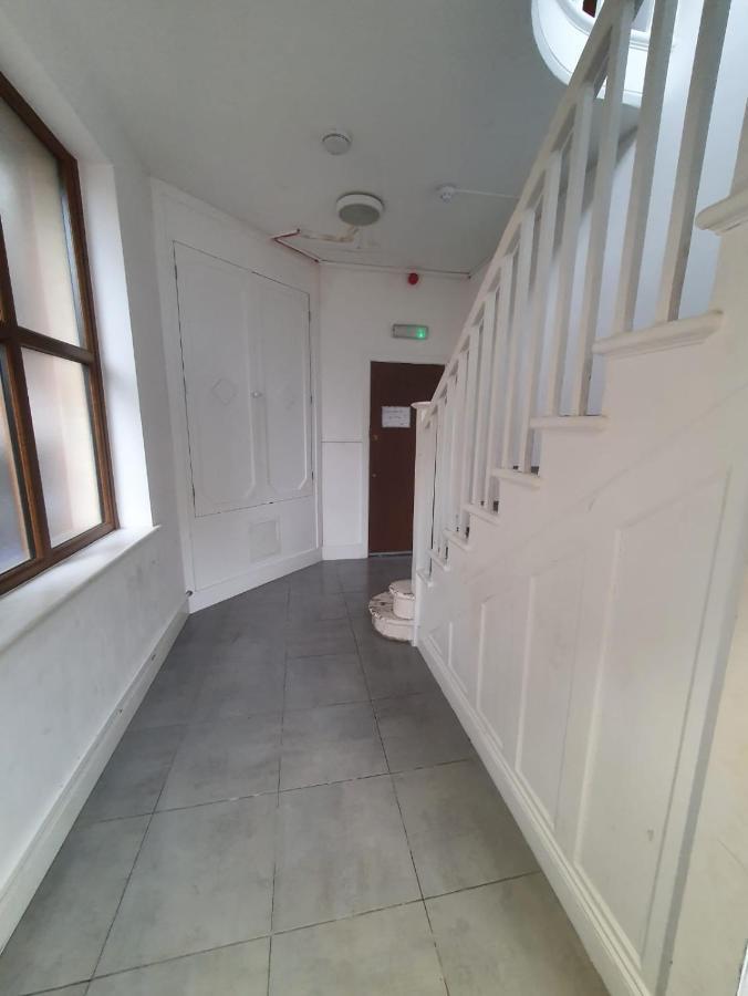 Sw16 Norbury Guesthouse Londres Exterior foto